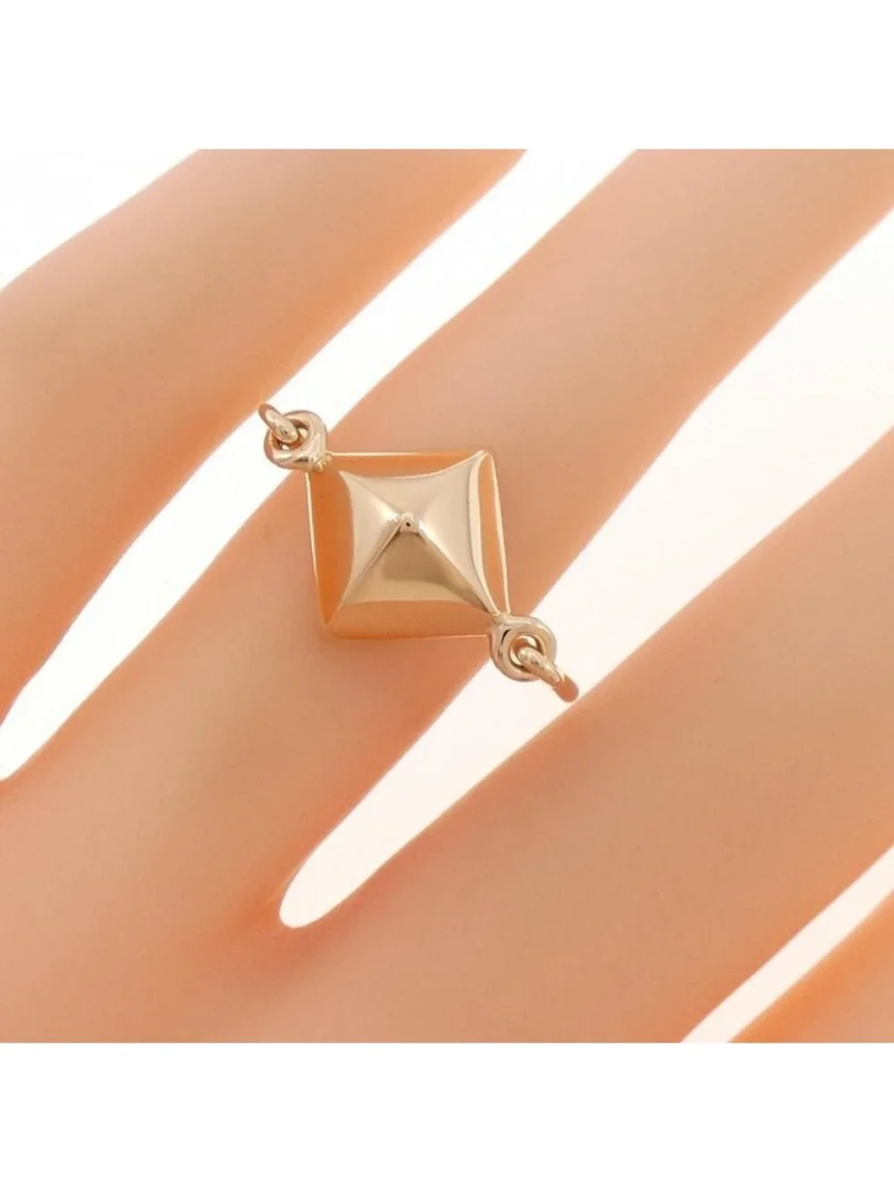 Hermes Ring Pink
